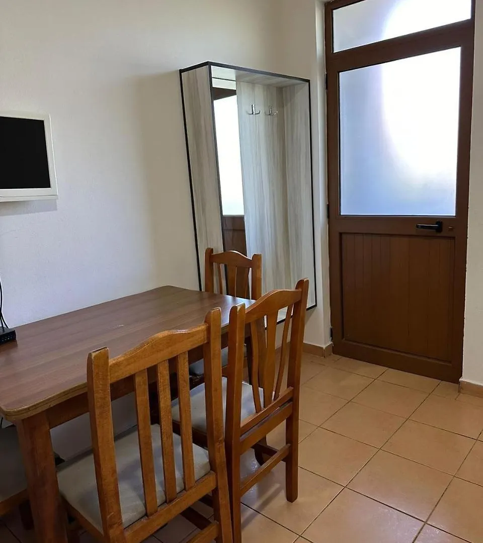Hotel Kopliku Velipojë